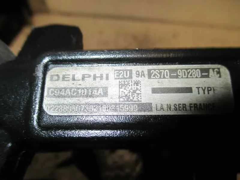 Rampa Inyectora para Ford Mondeo Berlina (Ge)