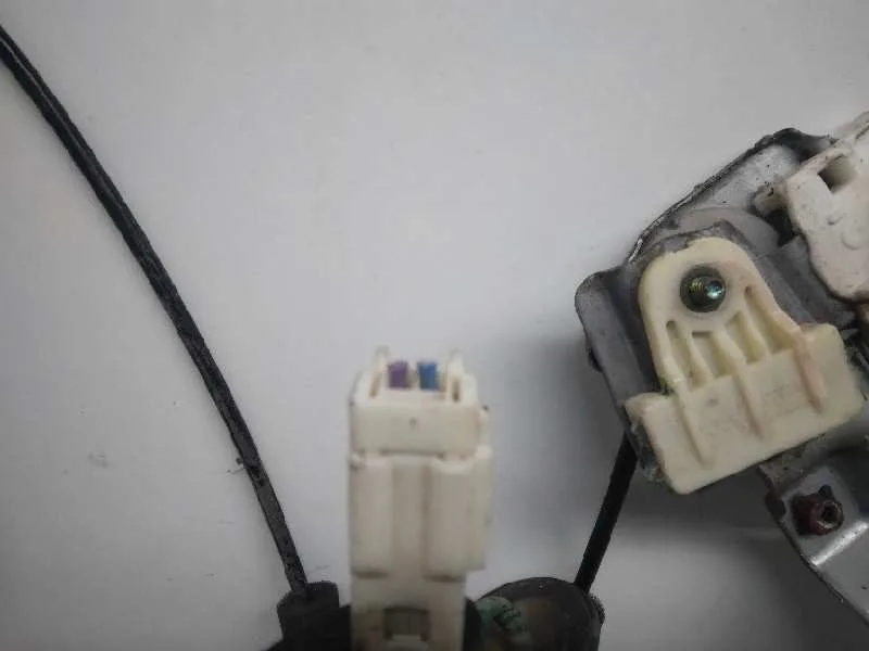Elevalunas Delantero Derecho para Nissan Murano (Z50)