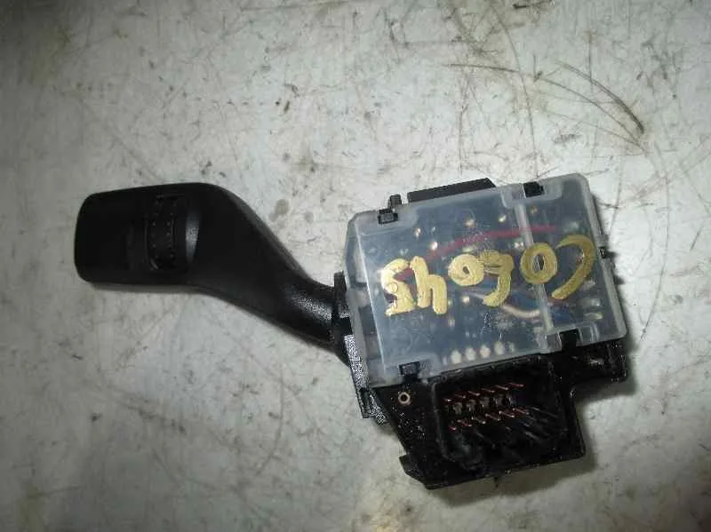 Mando Limpia para Ford Focus Berlina (Cap)