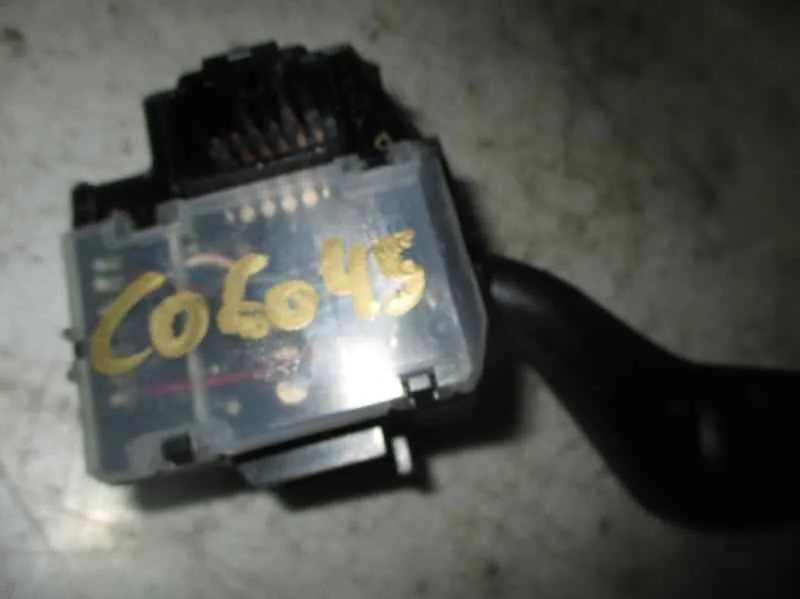 Mando Limpia para Ford Focus Berlina (Cap)