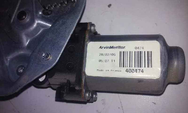 Elevalunas Delantero Derecho para Ford Transit Mod.2000 Caja Abierta
