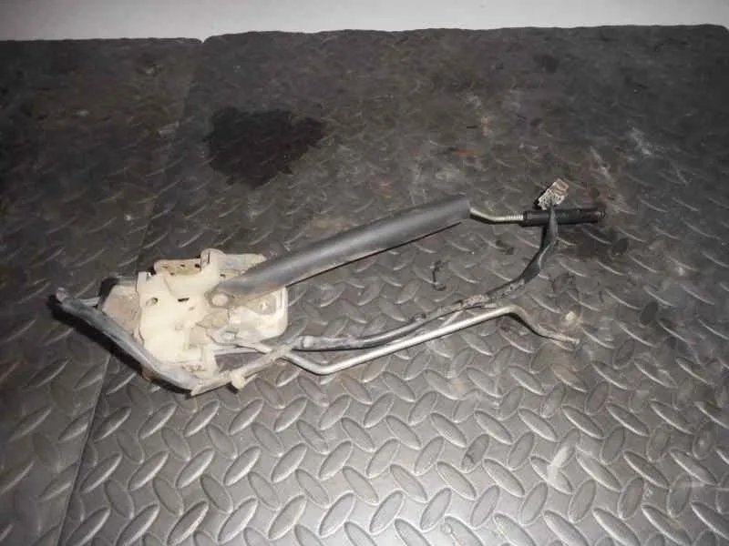 Cerradura Puerta Delantera Izquierda para Honda Civic Berlina .5 (Ma/Mb)