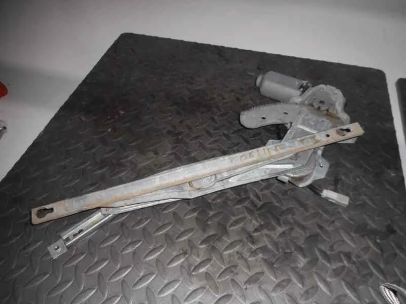 Elevalunas Trasero Izquierdo para Mg Serie 400 (Rt)