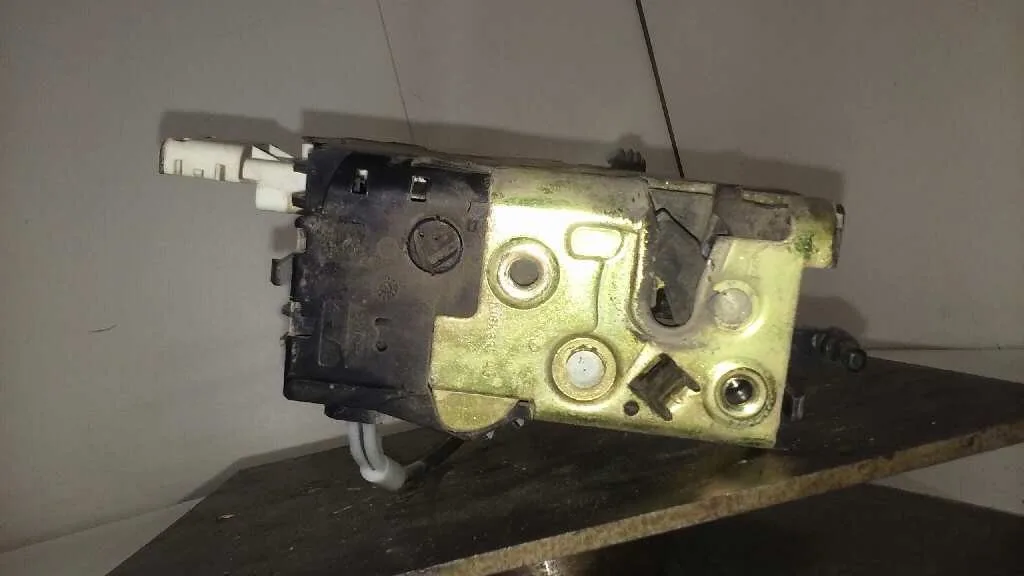 Cerradura Puerta Delantera Derecha para Peugeot 407