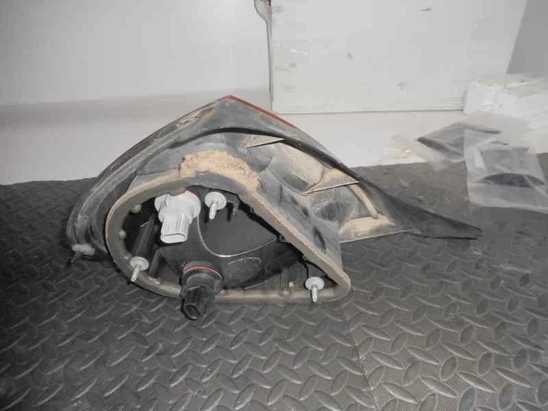 Piloto Trasero Derecho para Chrysler Neon (Pl)