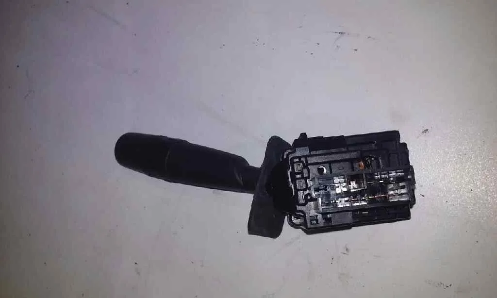 Mando Limpia para Peugeot 406 Berlina (S1/S2)
