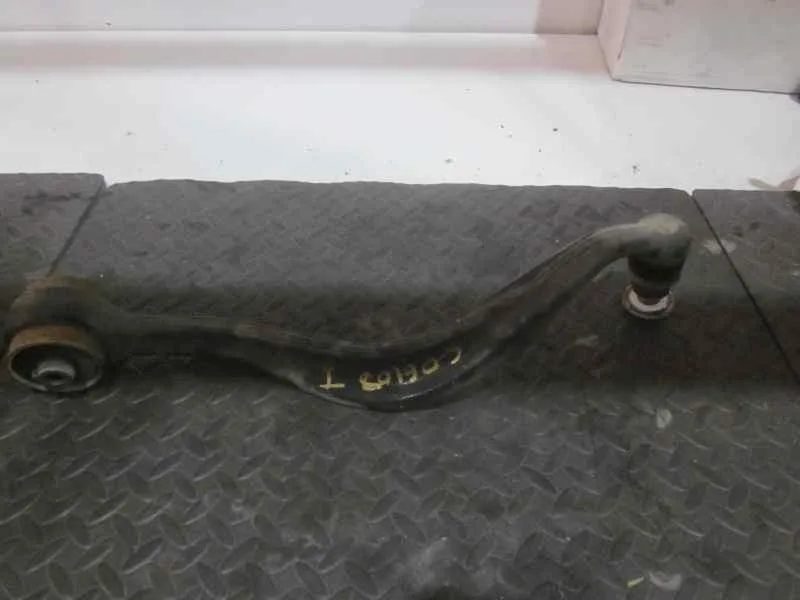 Brazo Suspension Inferior Delantero Izquierdo para Mazda 6 Berlina (Gg)