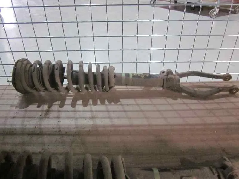 Amortiguador Delantero Izquierdo para Mazda 6 Berlina (Gg)