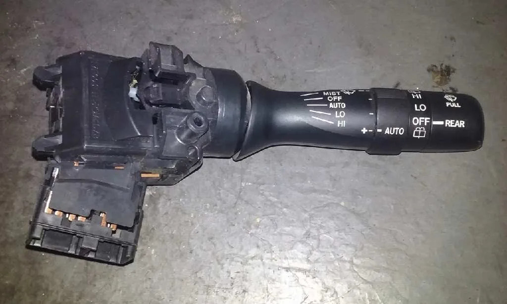 Mando Limpia para Toyota Auris