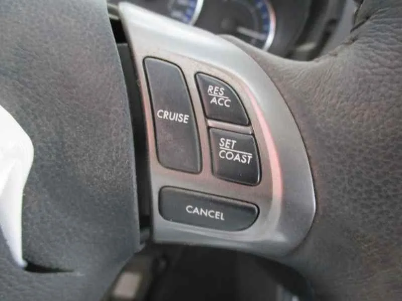 Volante para Subaru Impreza G12