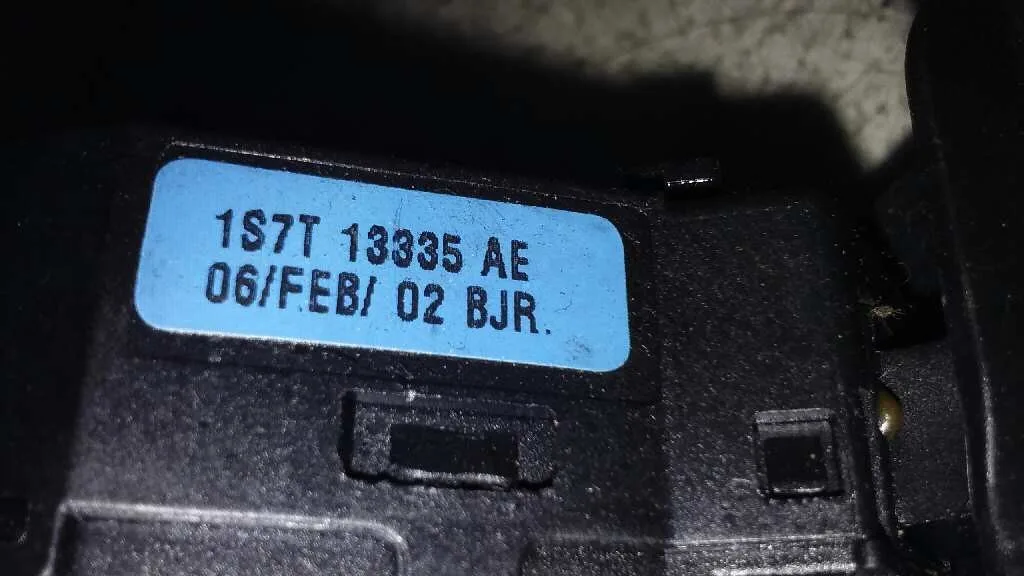 Mando Luces para Ford Fiesta (Cbk)