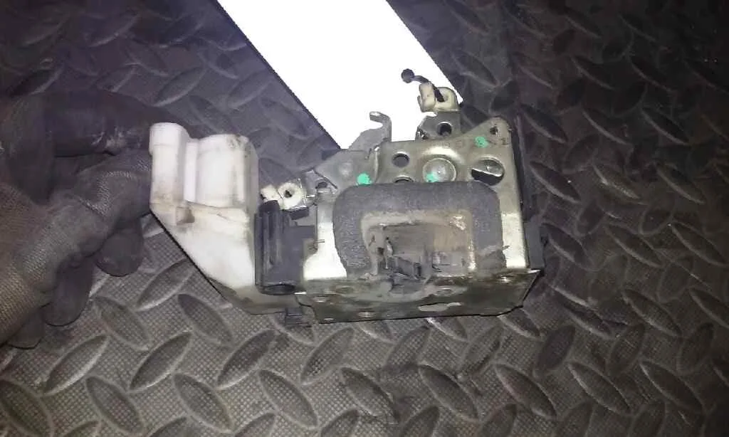 Cerradura Puerta Delantera Derecha para Fiat Punto Berlina (188)