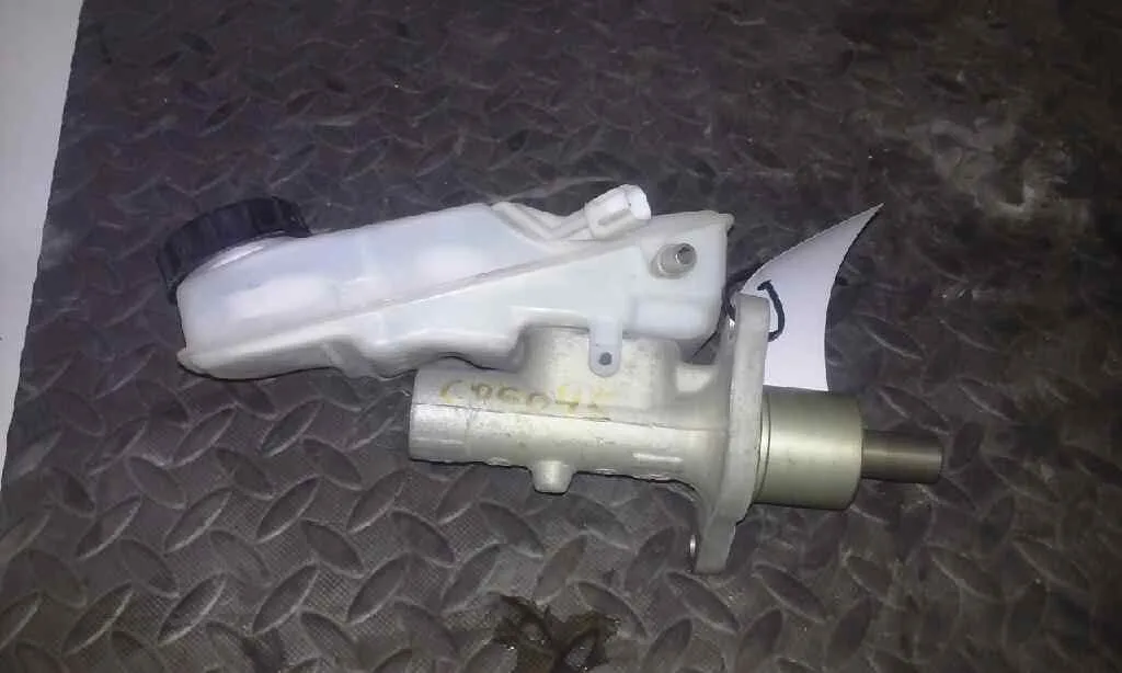 Bomba Freno para Ford Focus Berlina (Cap)