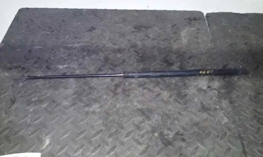Amortiguadores Capo para Volkswagen Polo Berlina (6N2)