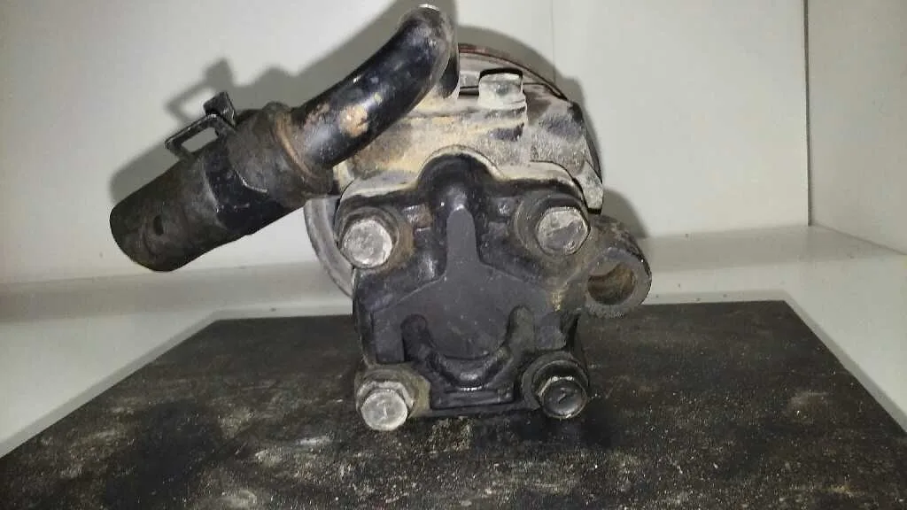 Bomba Direccion para Hyundai H 1