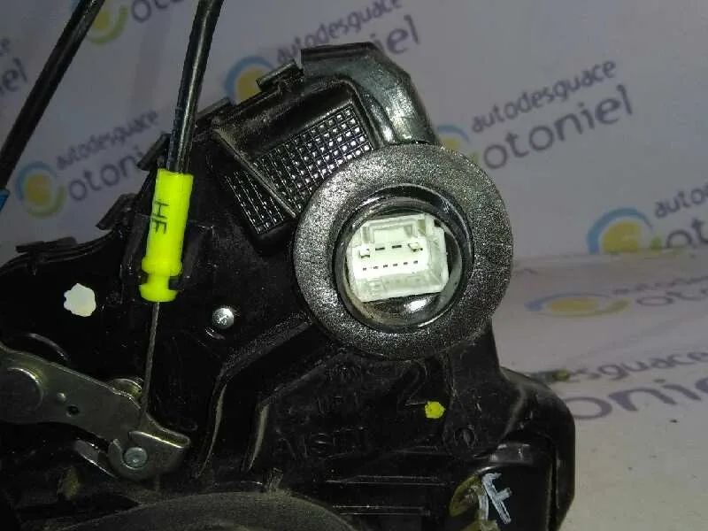 Cerradura Puerta Delantera Derecha para Toyota Auris