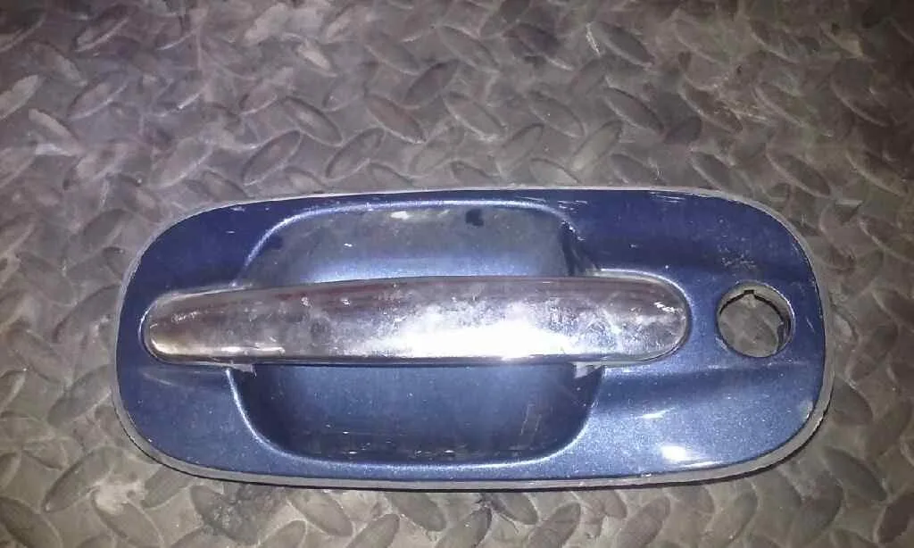 Maneta Exterior Delantera Derecha para Hyundai Trajet (Fo)