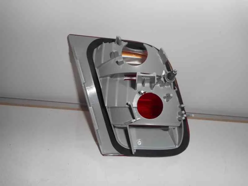 Piloto Trasero Derecho Interior para Bmw Serie 3 Berlina (E46)