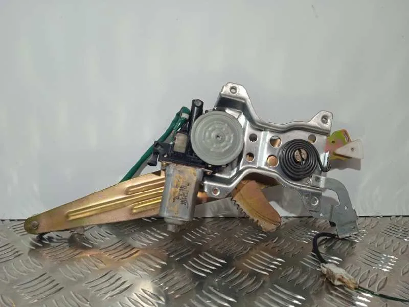 Elevalunas Trasero Izquierdo para Mitsubishi L 200 (K6/7)