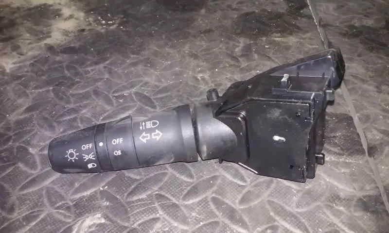 Mando Luces para Nissan Primera Berlina (P12)