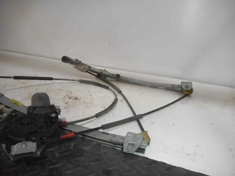 Elevalunas Delantero Izquierdo para Citroën Xsara Berlina