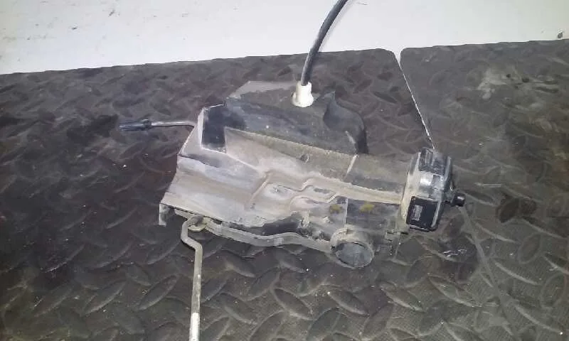 Cerradura Puerta Delantera Derecha para Mercedes-Benz Clase A (W168)