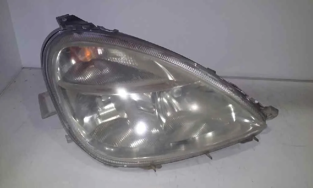 Faro Derecho para Mercedes-Benz Clase A (W168)