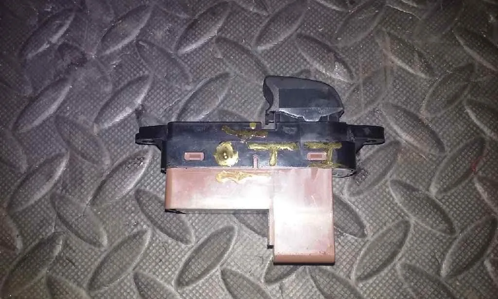 Mando Elevalunas Trasero Izquierdo para Mazda 6 Berlina (Gg)