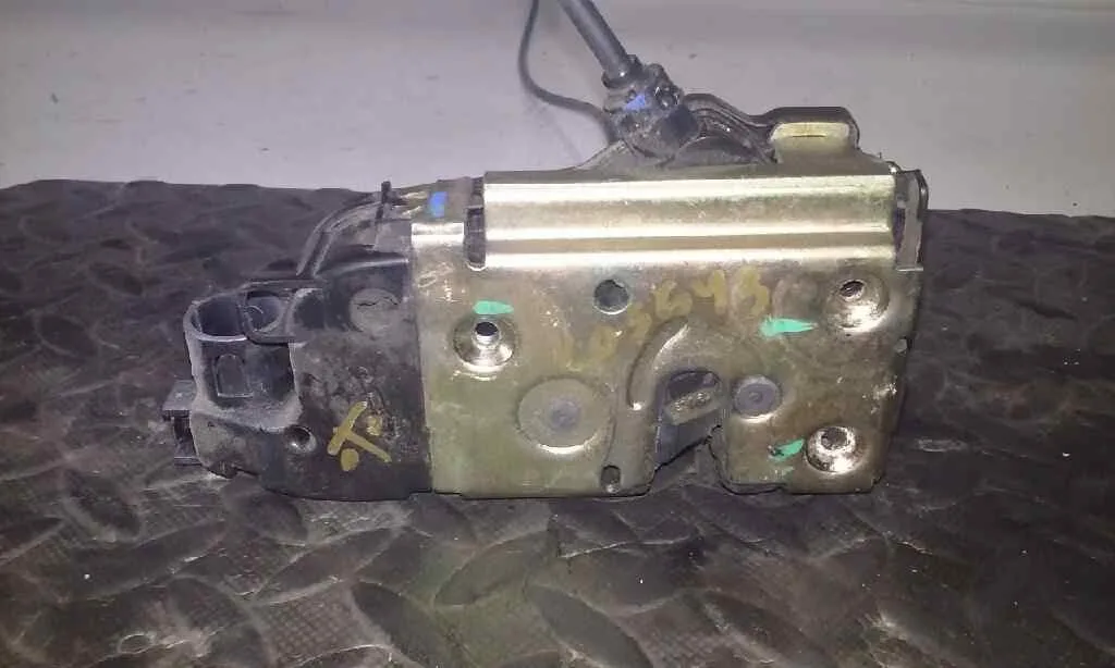 Cerradura Puerta Delantera Derecha para Renault Megane Ii Classic Berlina