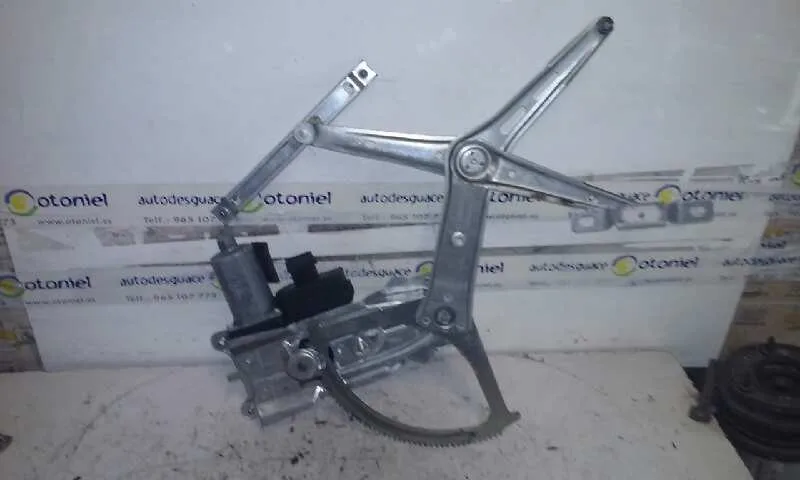 Elevalunas Delantero Derecho para Opel Astra H Berlina