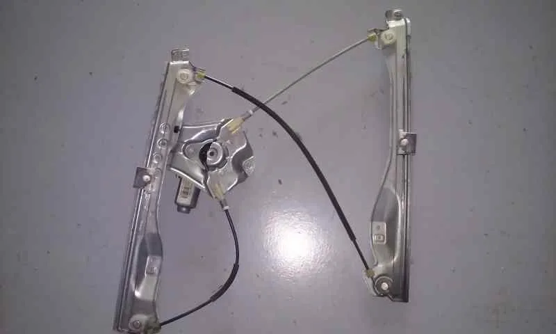 Elevalunas Delantero Izquierdo para Renault Clio Iii