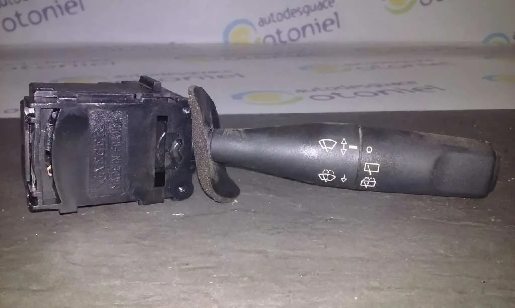 Mando Limpia para Citroën Saxo