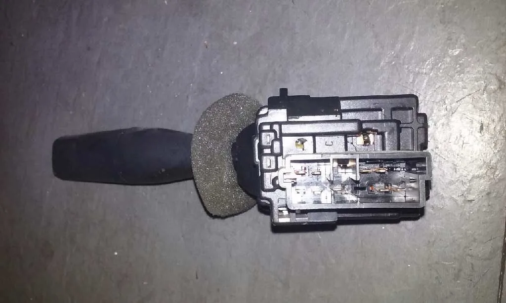 Mando Limpia para Citroën Saxo
