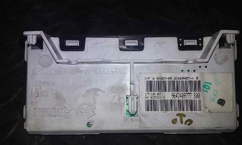 Display para Peugeot 206 Berlina