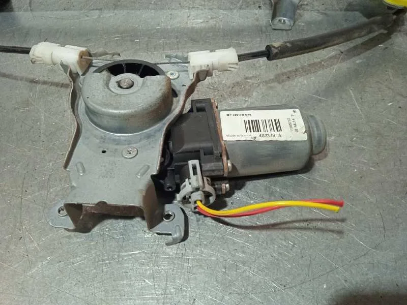 Elevalunas Delantero Derecho para Nissan Note (E11E)