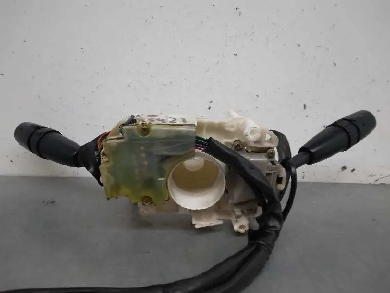 Mando Multifuncion para Kia Carnival Ii
