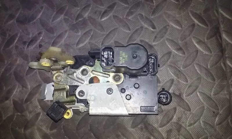 Cerradura Puerta Delantera Izquierda para Fiat Bravo (182)
