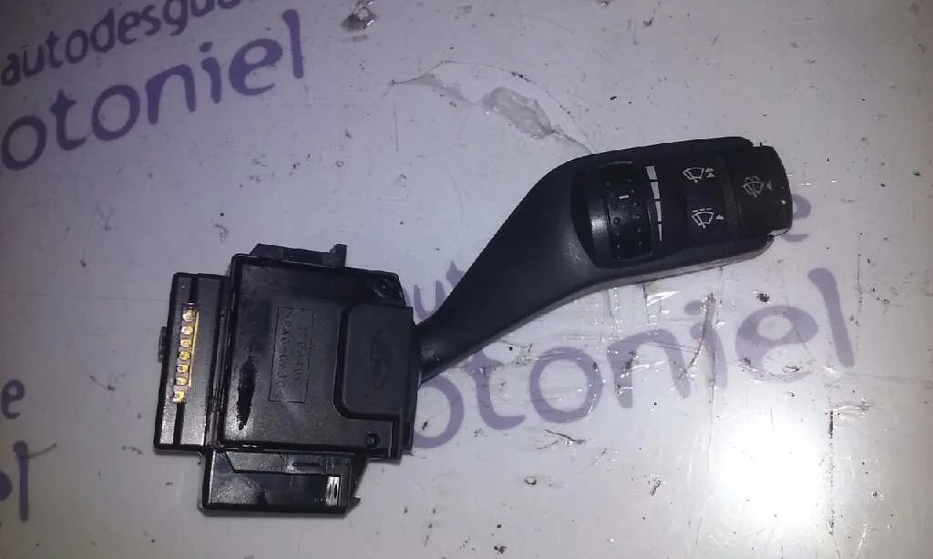 Mando Limpia para Ford Focus C-Max (Cap)