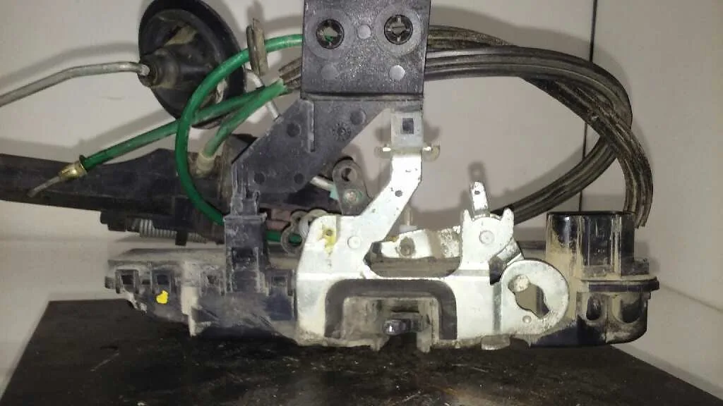 Cerradura Puerta Delantera Izquierda para Fiat Stilo (192)