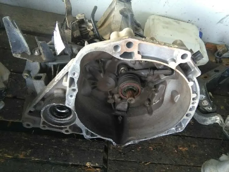 Caja Cambios para Nissan Micra (K12E)