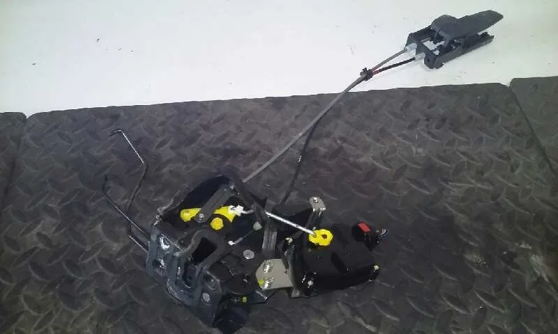 Cerradura Puerta Delantera Izquierda para Kia Rio