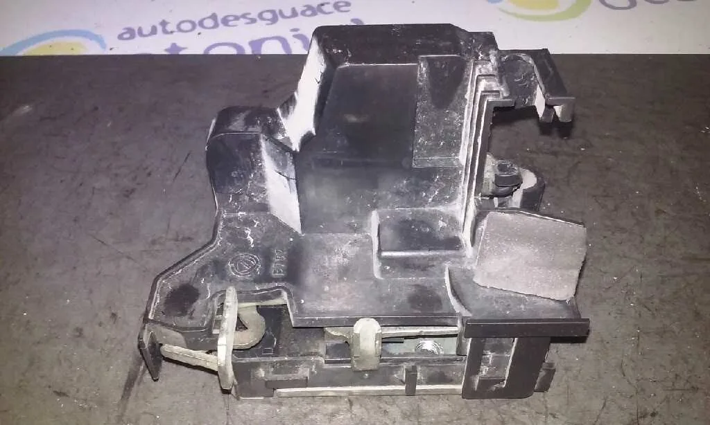 Cerradura Puerta Delantera Derecha para Fiat Doblo (119)