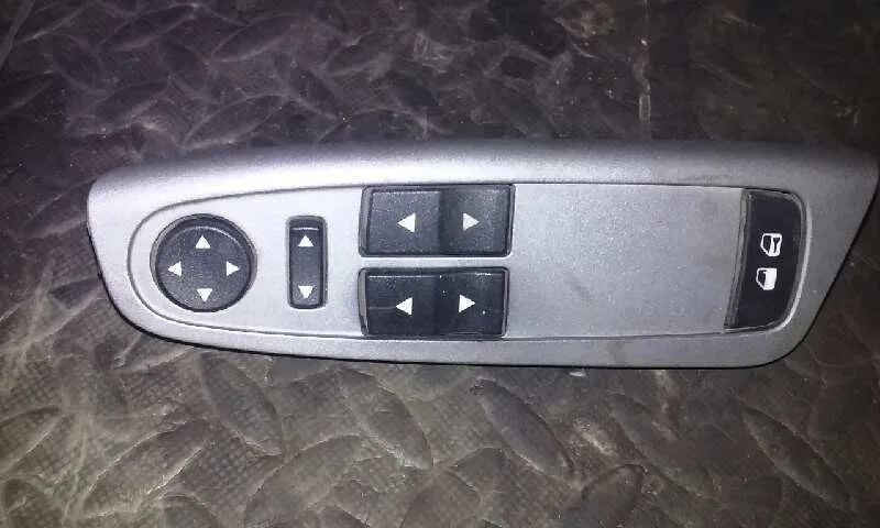 Mando Elevalunas Delantero Izquierdo para Fiat Stilo (192)