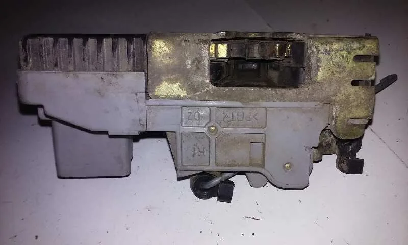 Cerradura Puerta Delantera Derecha para Peugeot 406 Berlina (S1/S2)