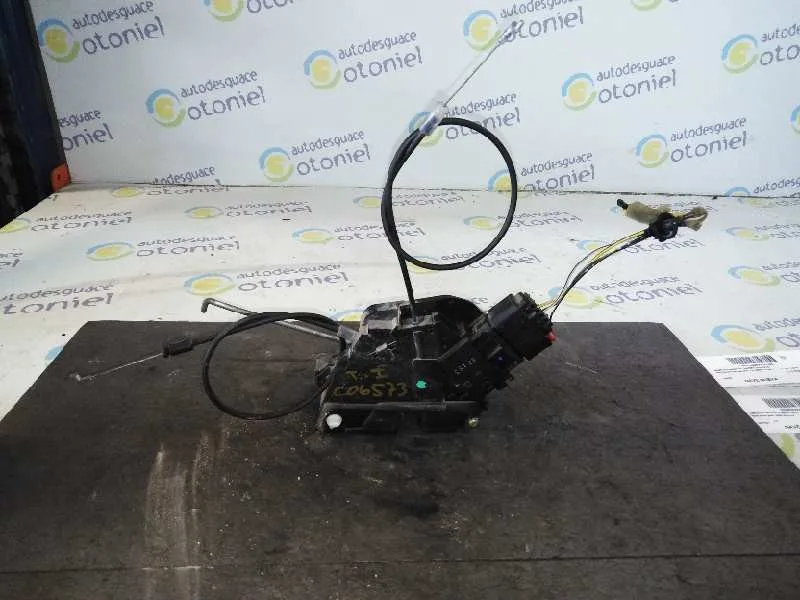 Cerradura Puerta Trasera Izquierda para Mazda 3 Berlina (Bk)