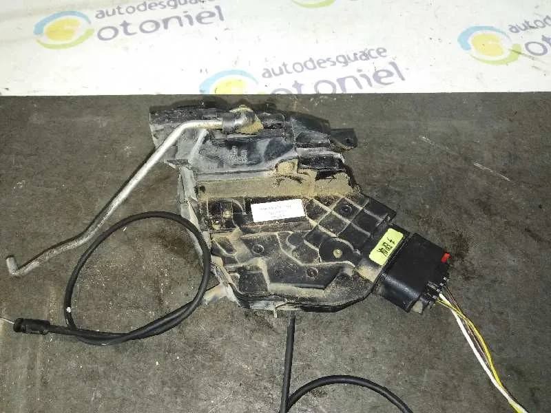 Cerradura Puerta Trasera Izquierda para Mazda 3 Berlina (Bk)