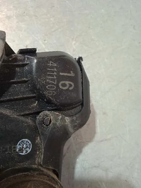 Cerradura Puerta Delantera Izquierda para Toyota Land Cruiser (J12)