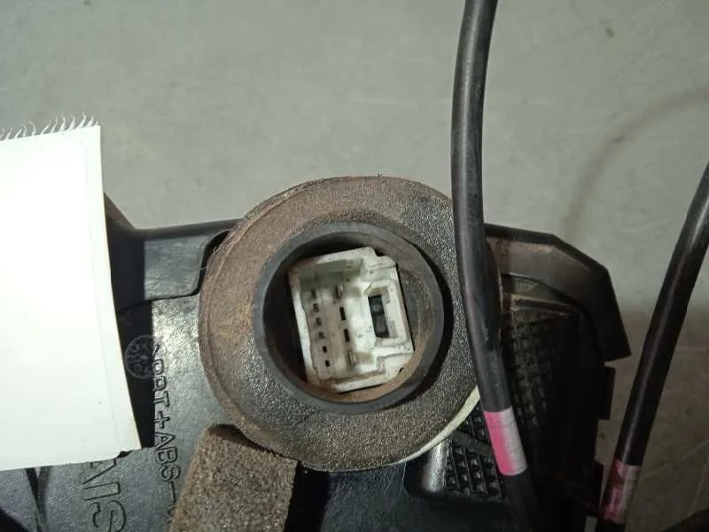 Cerradura Puerta Delantera Izquierda para Toyota Land Cruiser (J12)