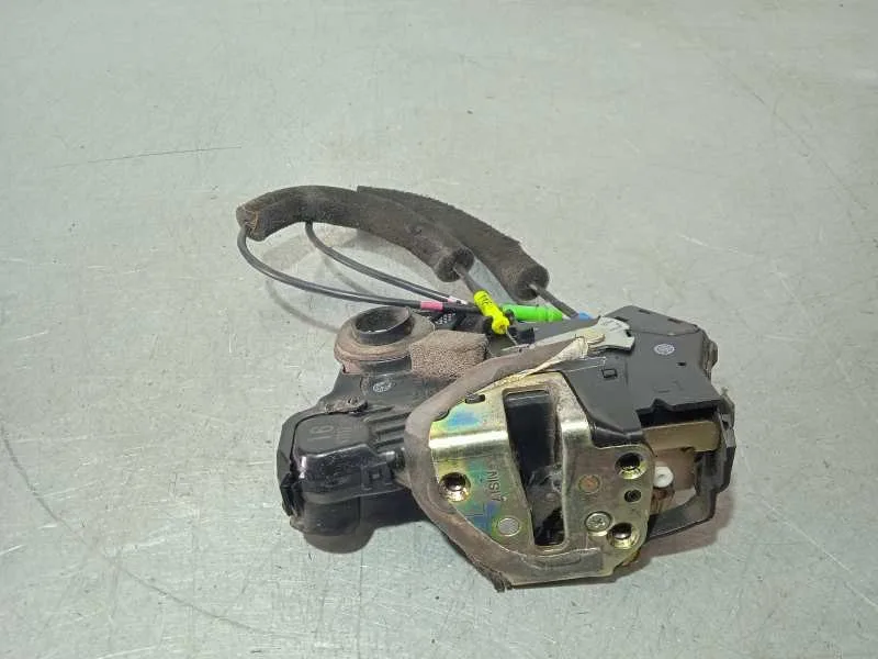 Cerradura Puerta Delantera Izquierda para Toyota Land Cruiser (J12)