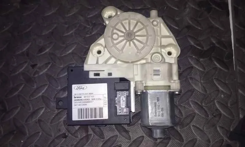 Motor Elevalunas Trasero Derecho para Ford Focus Berlina (Cap)